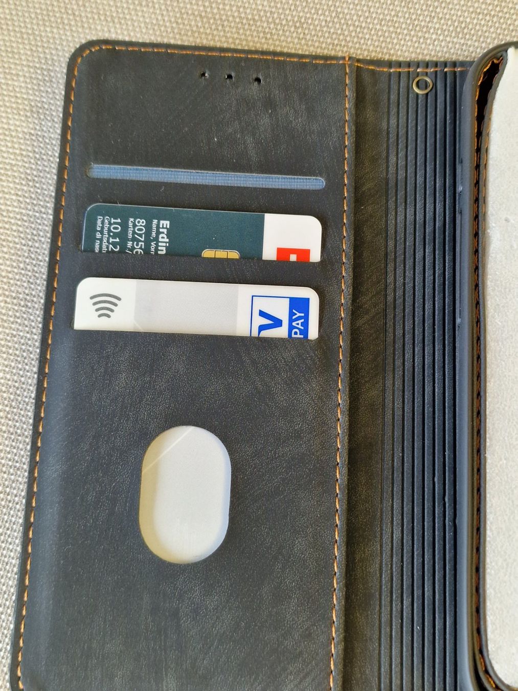 Apple Cover & Protezioni schermo: 2-in-1 Hülle für iPhone 16e – Nuovo e nell'imballaggio originale da Berikon venduto da Bifi7 1