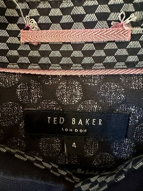 Camicie: Ted Baker Kurzarm-Hemd – Usato da Basel venduto da thmnn 2