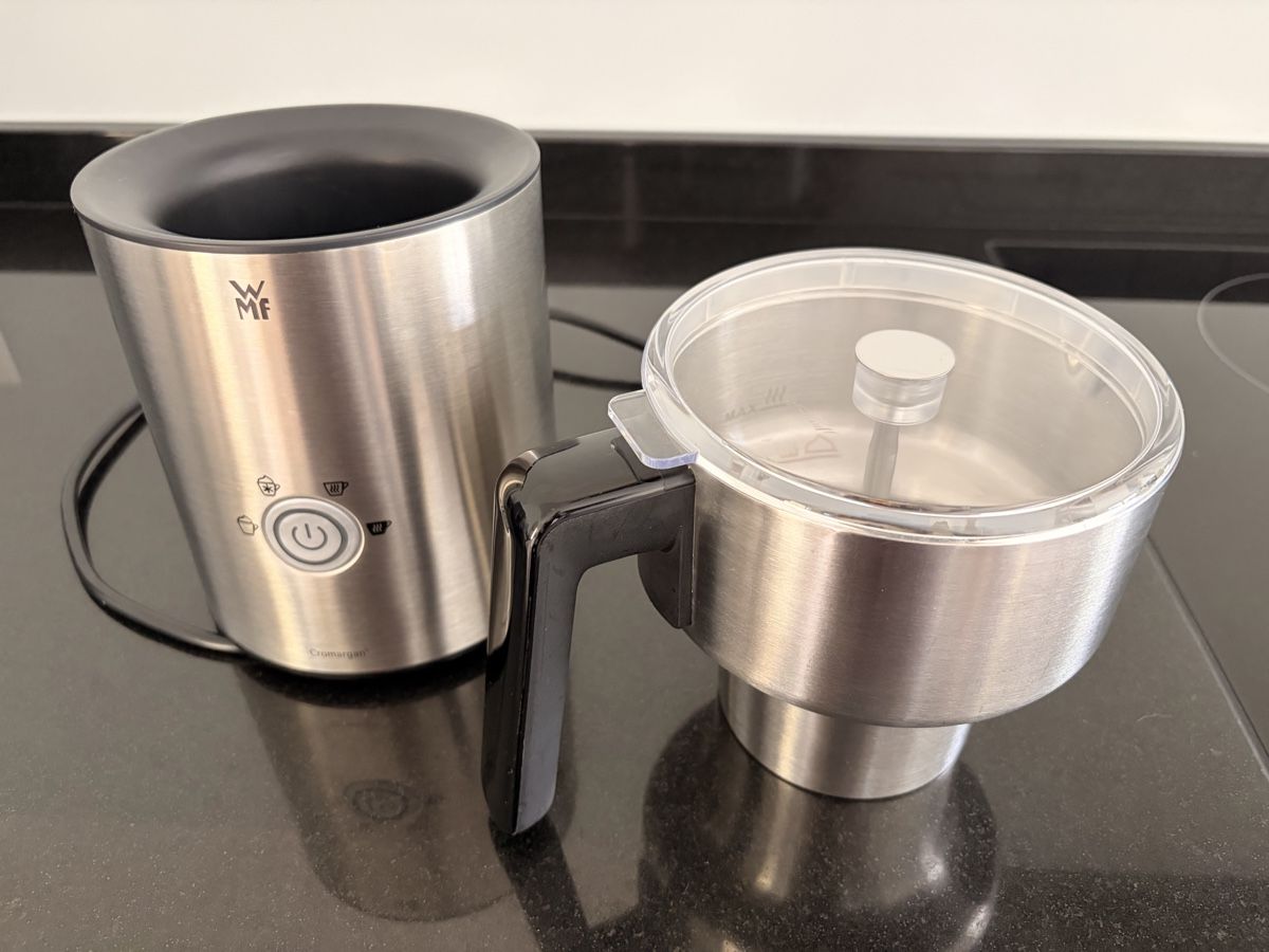 WMF Elettrodomestici da cucina: WMF Milchschaum Aufschäumer – Usato da Niederwil SG venduto da Schuschuundsammy 2