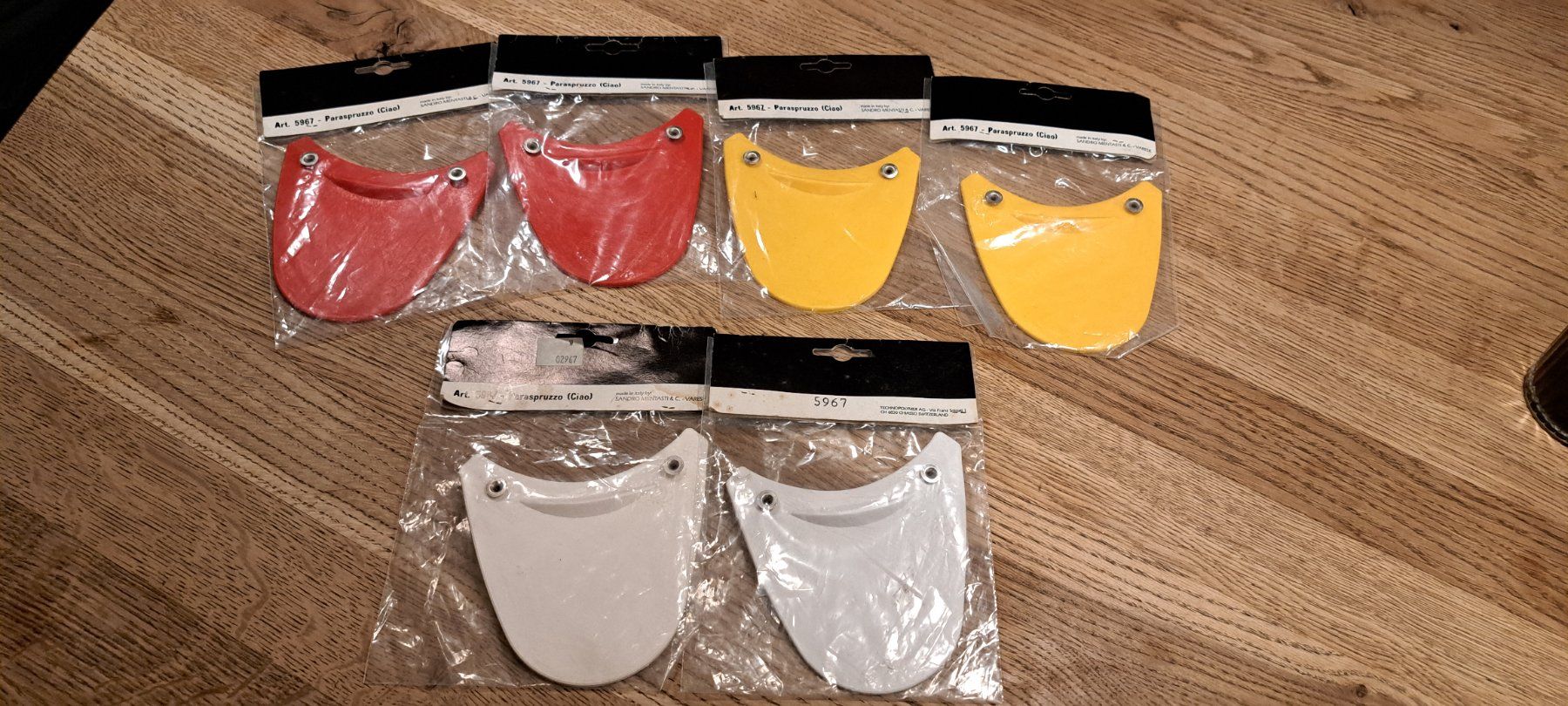 Piaggio Parti ricambio per ciclomotori: Piaggio Ciao Spritzschutz NOS – Nuovo e nell'imballaggio originale da Künten venduto da Rocchi71 1