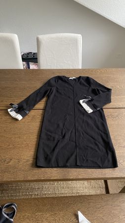 Morgan Kleid, Grösse M, Schwarz weiss mit Schleife Damen