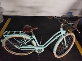 Vélo de ville pour dame, cadre bas