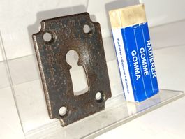 1 antike Tür Schlüssel Rosette, Eisen (LOT942#TBS1)