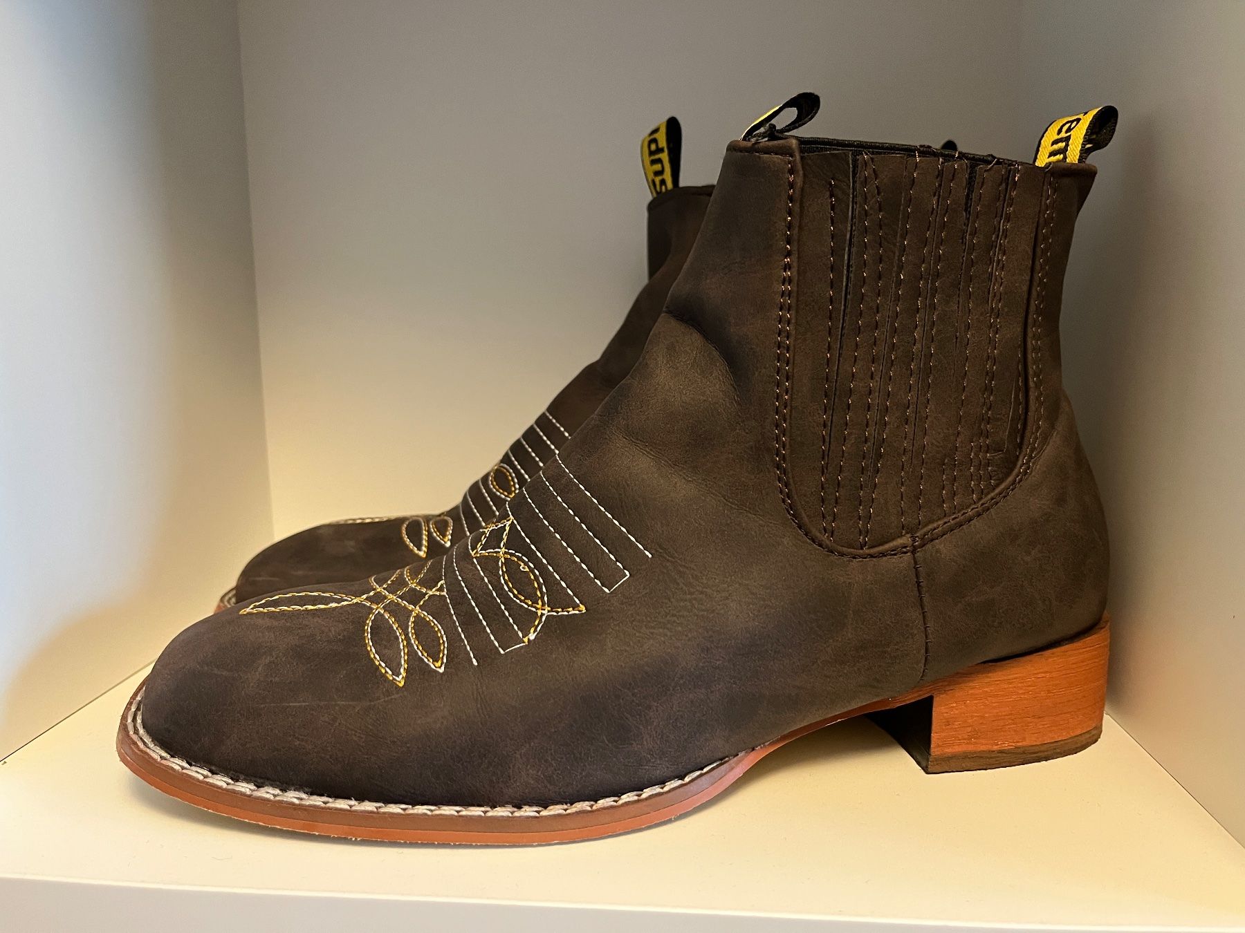 Scarpe da donna: Western Stiefeletten, Linedance – Usato da Spiez venduto da Hekjiani