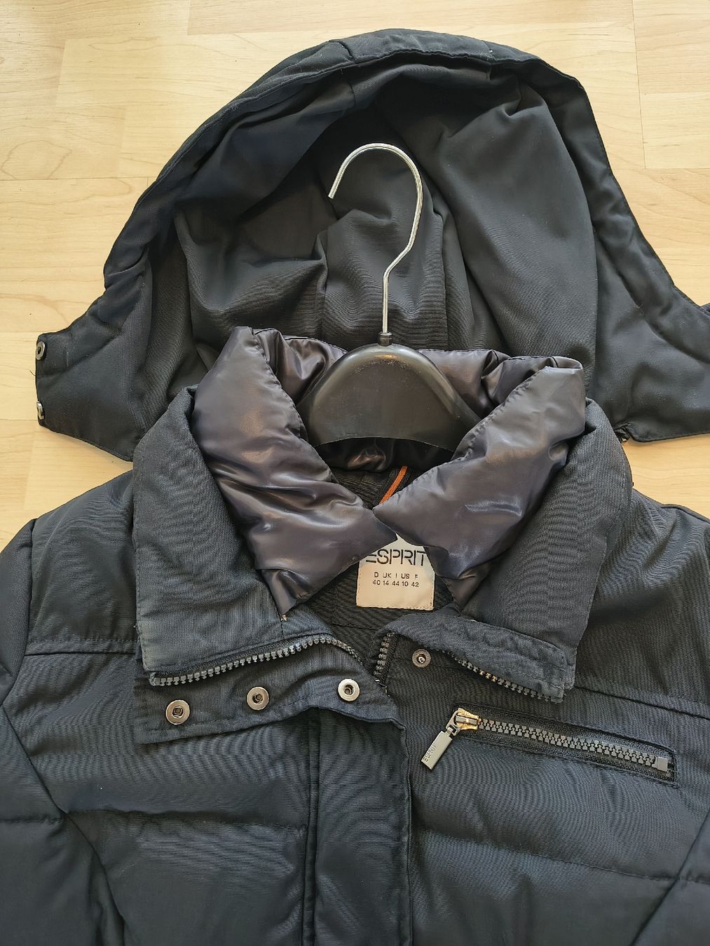 Esprit Vestes: Esprit Winterjacke Gr.40 – D'occasion à steffisburg par Numbus 2