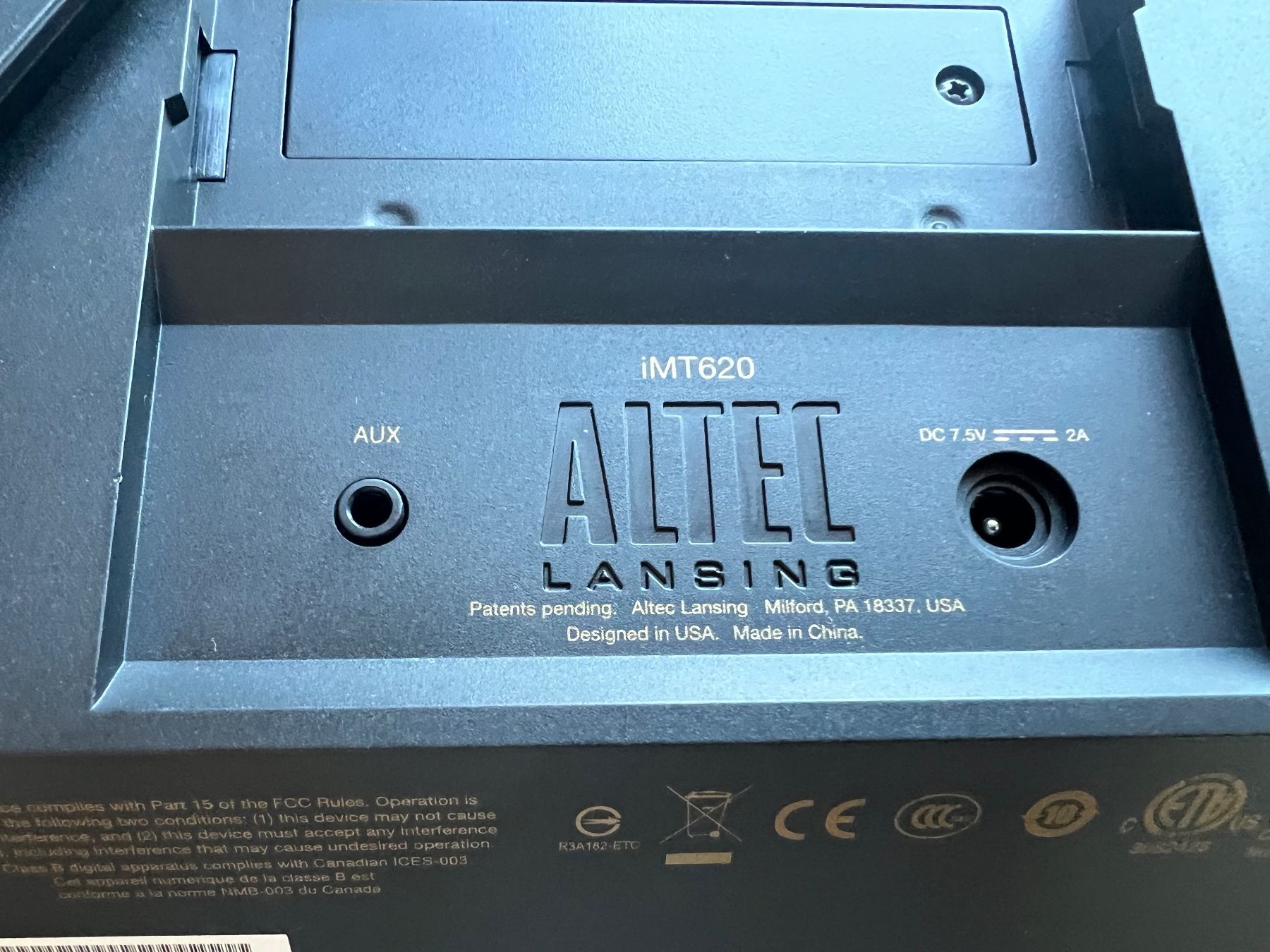 Systèmes audio & multimédias: Altec Lansing inMotion Classic iMT620 – D'occasion à Beinwil am See par isole 5