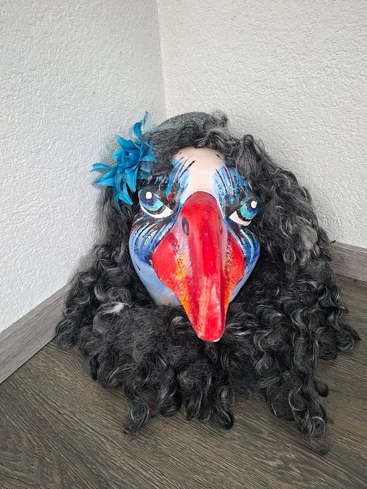 Maschere: Fasnachtslarve Vogel weiblich – Usato da Ramlinsburg venduto da ulla.rima