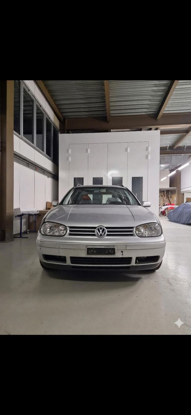 VW Automobili: VW Golf Variant 1.9TDI – Usato da Dagmersellen venduto da Schumii.G60 2
