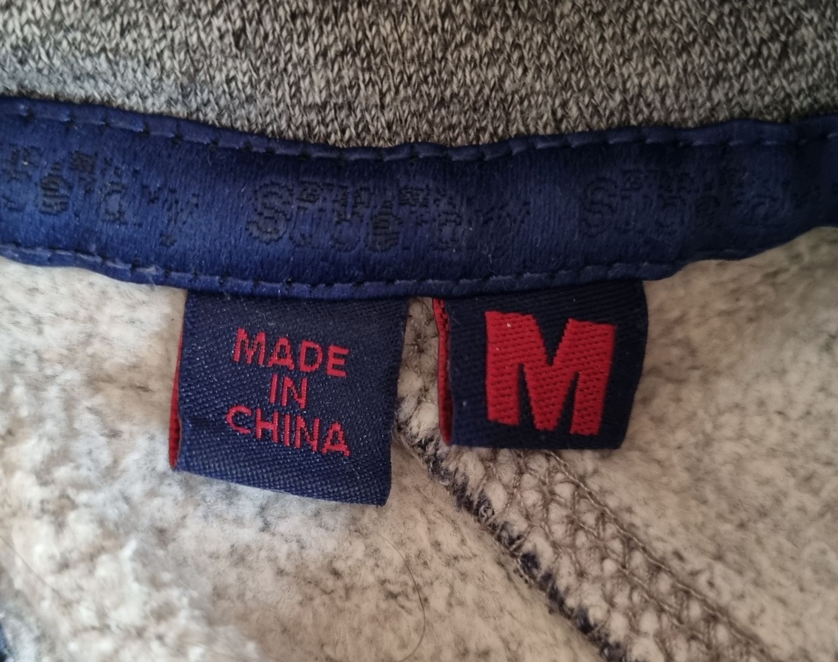 Superdry Maglioni & Felpe: Superdry Hoodie Gr. M – Usato da Tägertschi venduto da Fank111 4