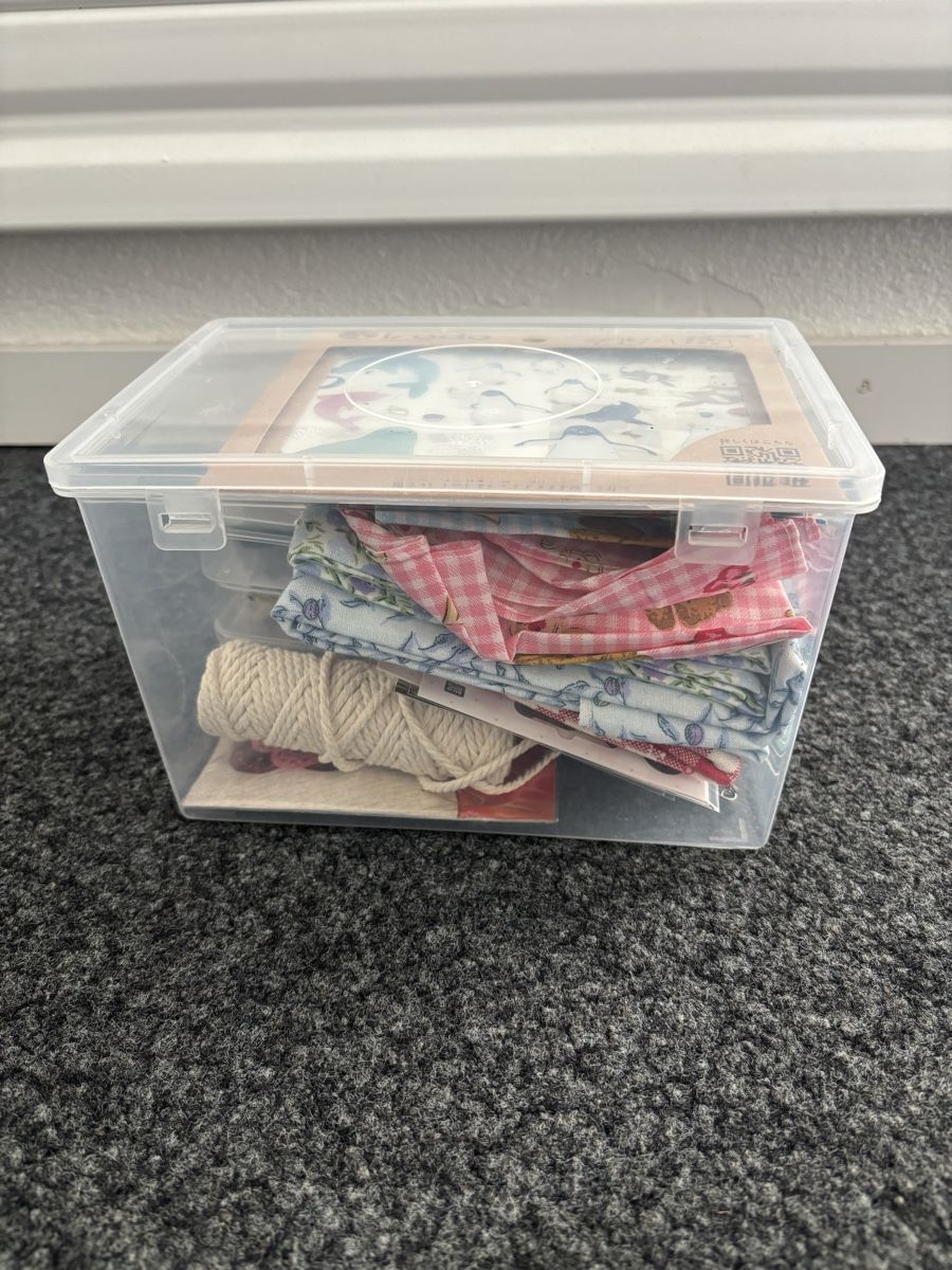 Bastelsets: Lot de materiel de couture  – Gebraucht aus Fribourg von 8mv2 4