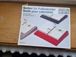 Biella Sockel für Pultkalender, neu und OVP