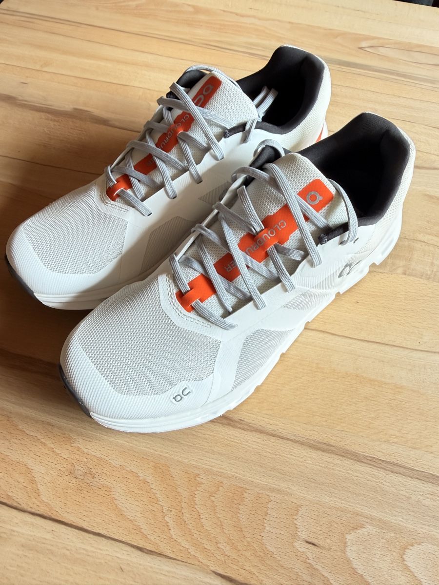 On Herrenschuhe: On Cloudrunner NEW Gr 46 – Neu (gemäss Beschreibung) aus Uebeschi von snow-sports 2