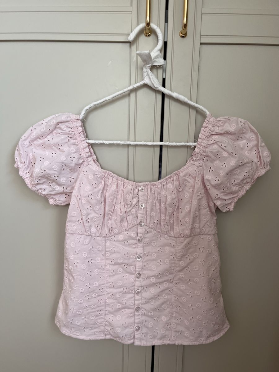 Hollister Top: Hollister Top Rosa mit Blümchenmuster  – Usato da Neudorf venduto da wen_9jfq