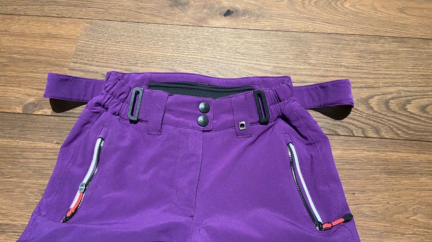 Albright Pantaloni: ALBRIGHT MÄDCHEN-SKI-HOSE GRÖSSE 116 – Usato da Baden venduto da GALERIE43 4