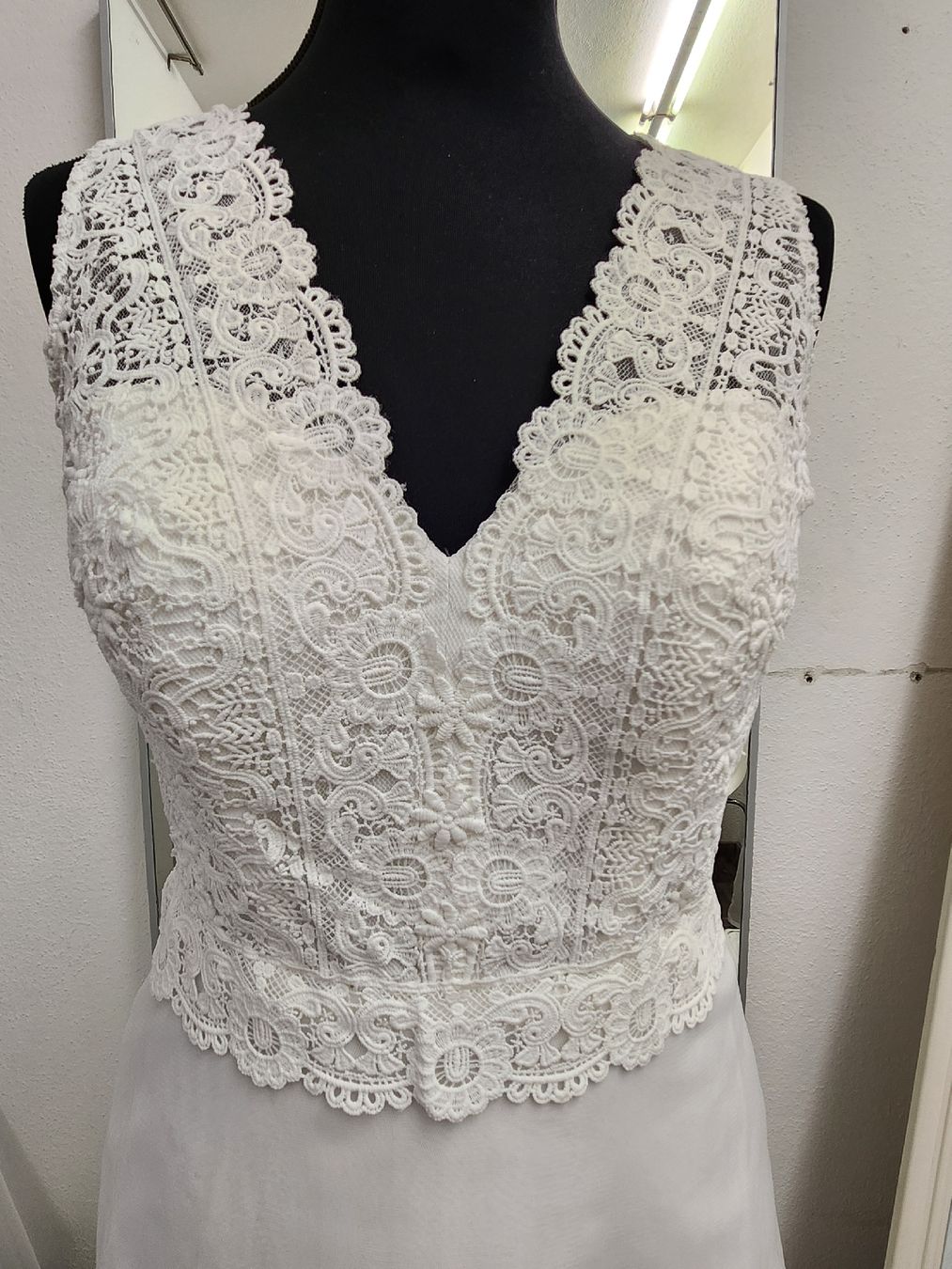 Vestiti: Brautkleid Ivory – Nuovo (secondo la descrizione) da Uster venduto da VMT. 1