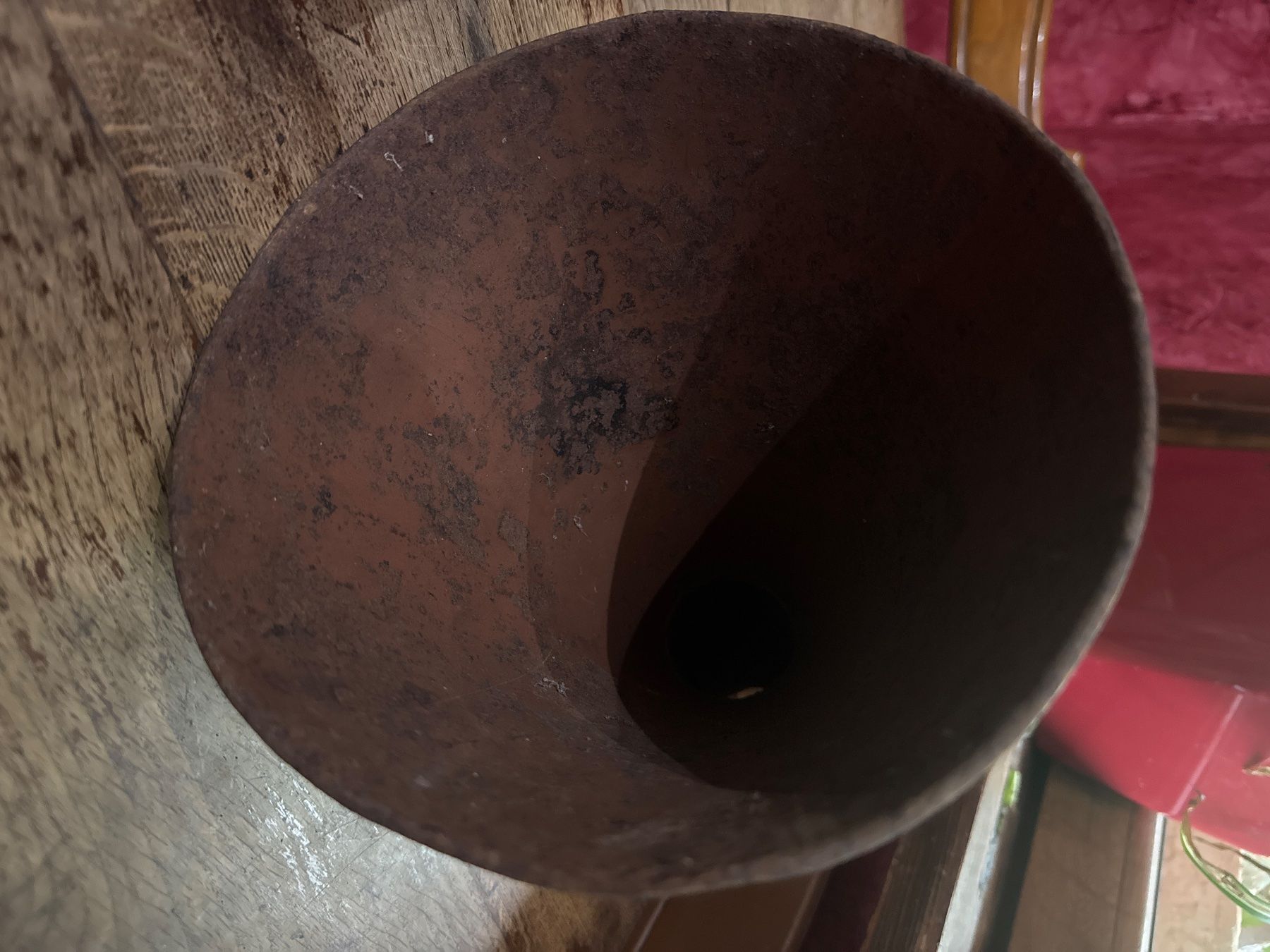 Altri elettrodomestici e apparecchi d’epoca: Entonnoir? Ancien pour huile? – Usato da Lajoux JU venduto da Briard0 2