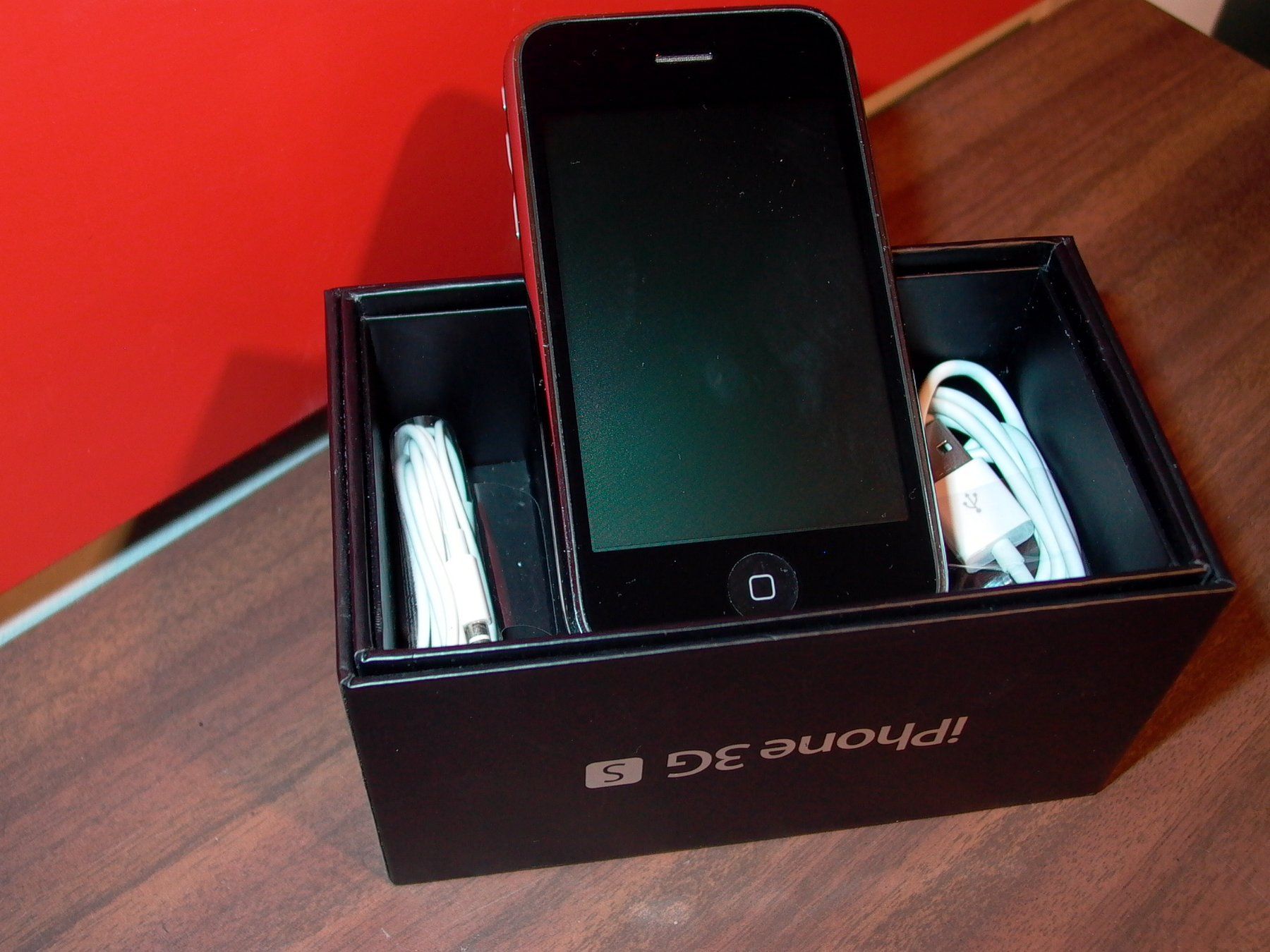 Apple Telefoni cellulari / Smartphones: iPhone 3GS – Nuovo (secondo la descrizione) da Altstätten SG venduto da Toscana1