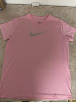Nike Dri-FIT T-Shirt, XL, Sommer-Look, Top Zustand!