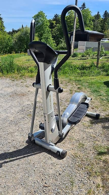 Hometrainer: Crosstrainer Maxxus – Gebraucht aus Schmidrüti von Spashy 2