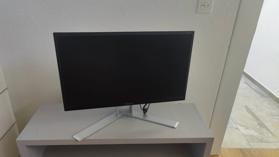 Monitor: Monitor, AOC Agon AG241QG, 24" – Usato da Solothurn venduto da pablo_so