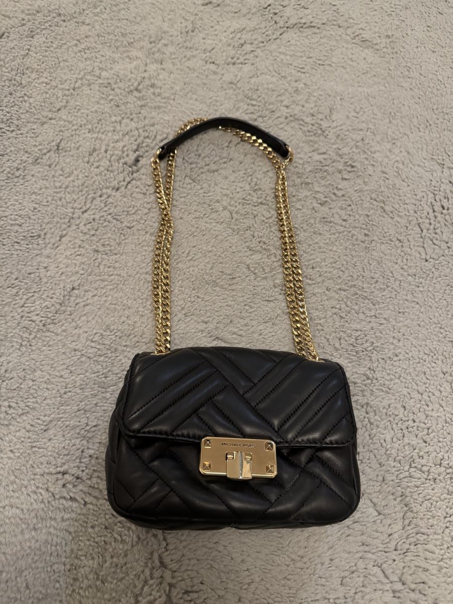Michael Kors Taschen für Damen: Michael Kors Handtasche – Gebraucht aus Emmenbrücke von sa.ra