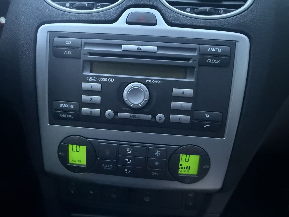 Ford Automobili: Ford Focus Kombi Ab Mfk – Usato da Oftringen venduto da los_9vn8 8