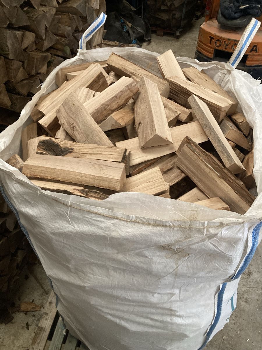 Articoli in legno: Buche Brennholz Chmineeholz 1Ster – Usato da Seon venduto da karigrausam