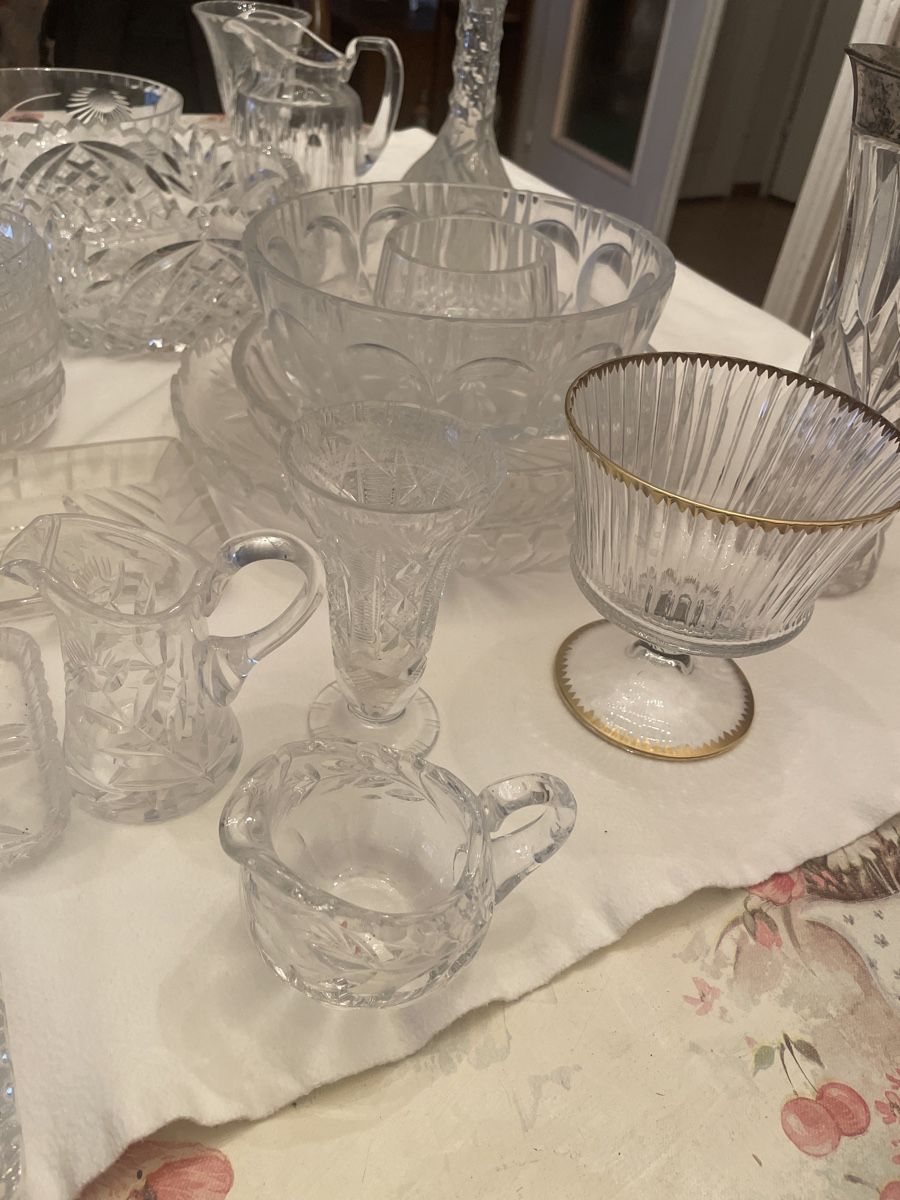 Set di piatti: Lot de vaisselle en cristal – Usato da Vernier venduto da Cocopschit 4