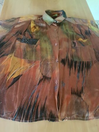 Chemise longues manches taille L-XL marque B Paris