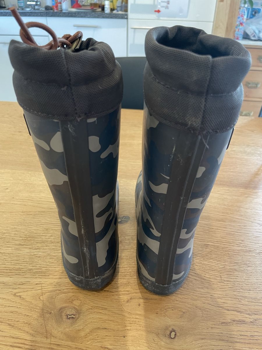 Bisgaard Scarpe per ragazzi: Bisgaard Thermostiefel gr. 35 Gummistiefel – Usato da Recherswil venduto da grafics 2