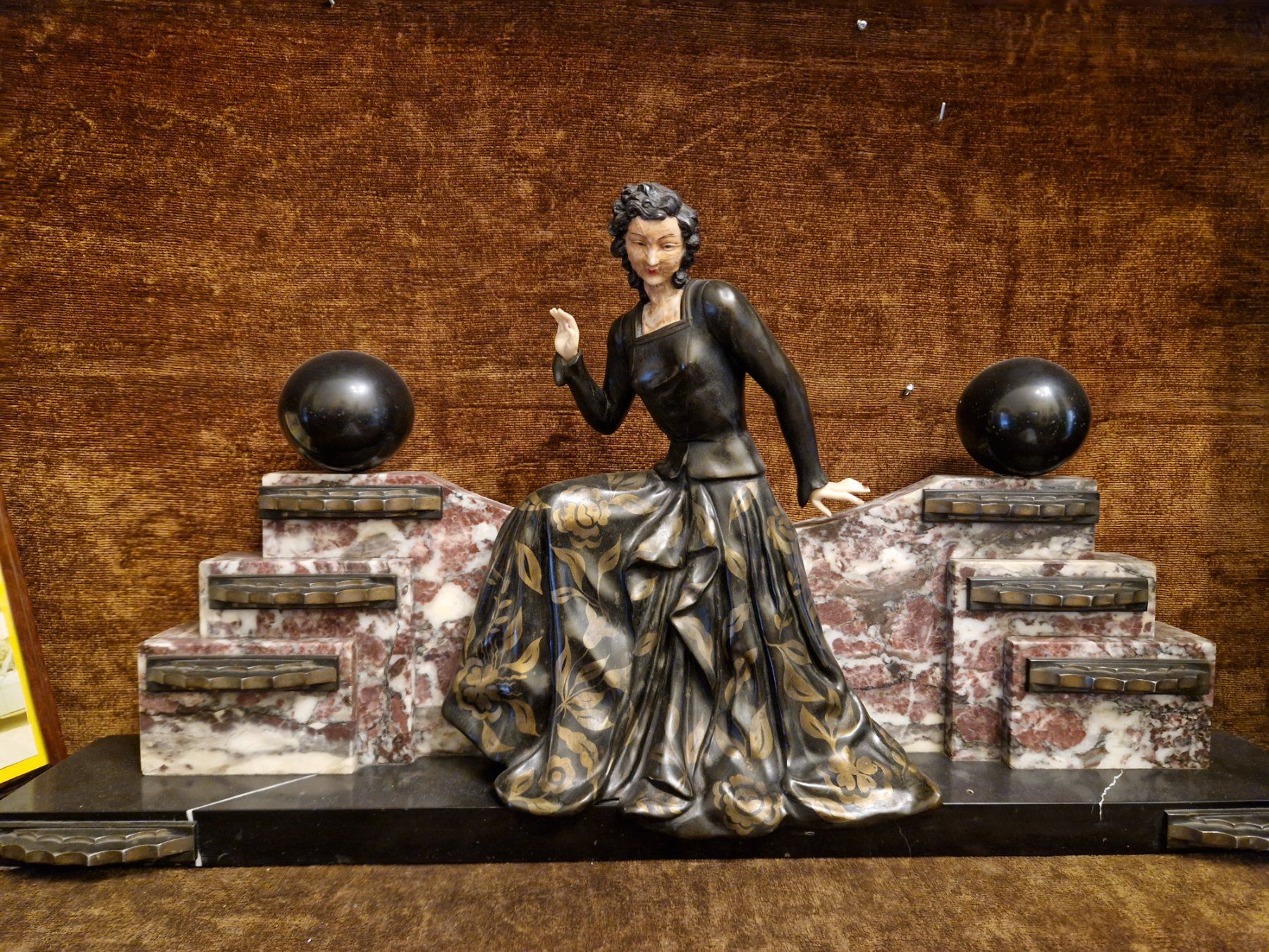 Sculture & Statue: Scultura Art Deco – Usato da Locarno venduto da BellTicino