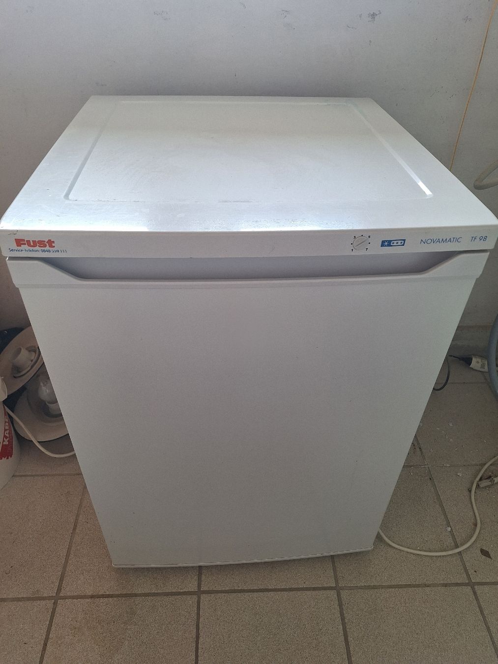 Novamatic Congelatori: Gefriertruhe Novamatic TF 98 – Usato da Nennigkofen venduto da mir_8fzn
