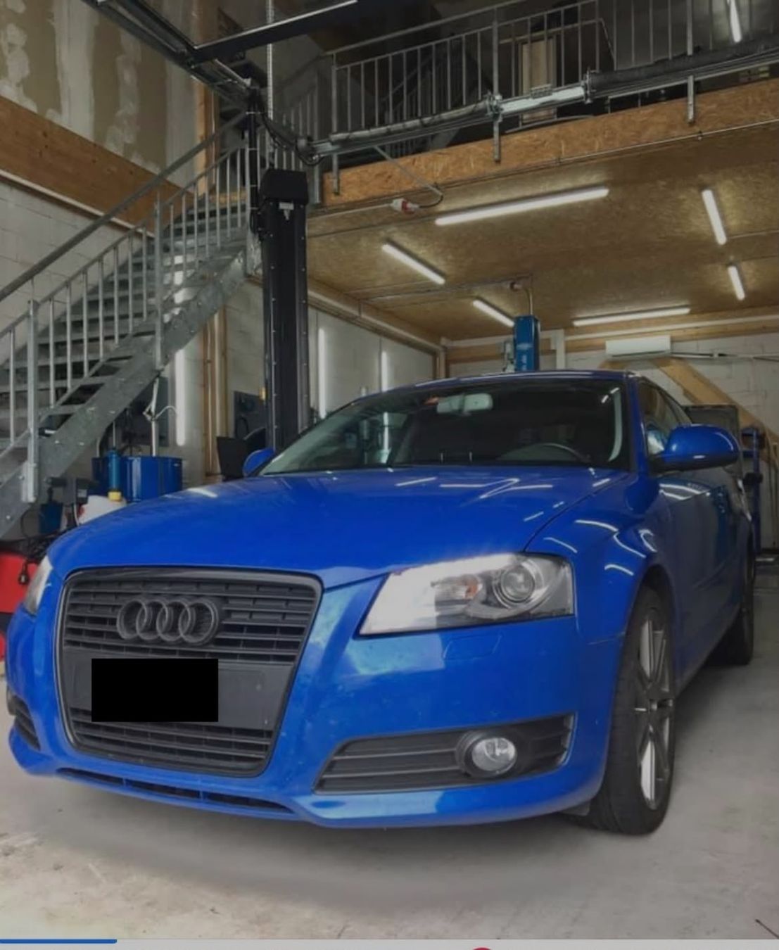 Audi Automobili: Audi A3 2.0 TDI quattro sLine – Usato da Bern venduto da STTTLR 2