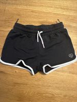 128 kurze Hose 2x