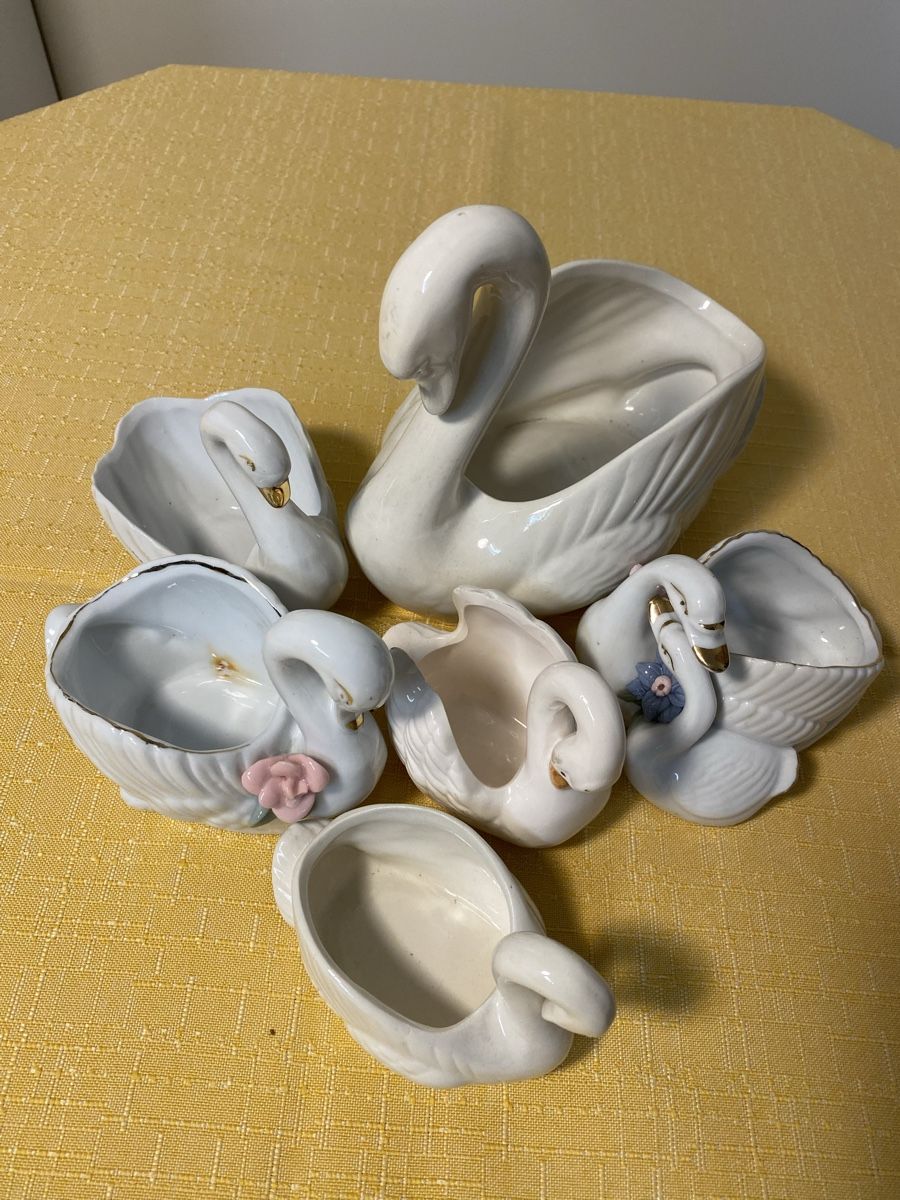 Tutte le decorazioni: Porzellanschwäne – Usato da Schneisingen venduto da bea_9lqd