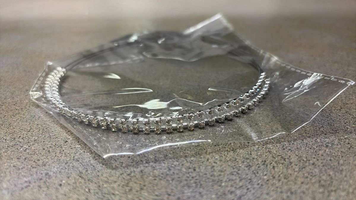 Accessori per capelli: Haarreifen – Nuovo e nell'imballaggio originale da Bonaduz venduto da cfm_5s5j
