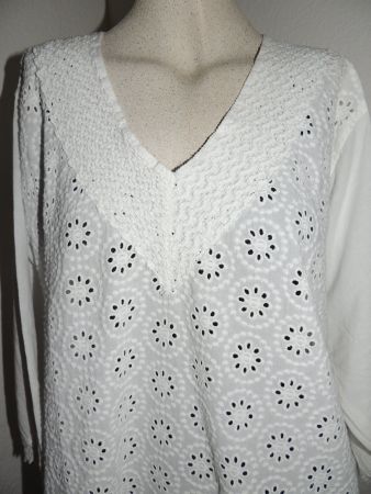 SCHÖNE TUNIKA "SANKT GALLER SPITZE" 100% COTTON NEU XL