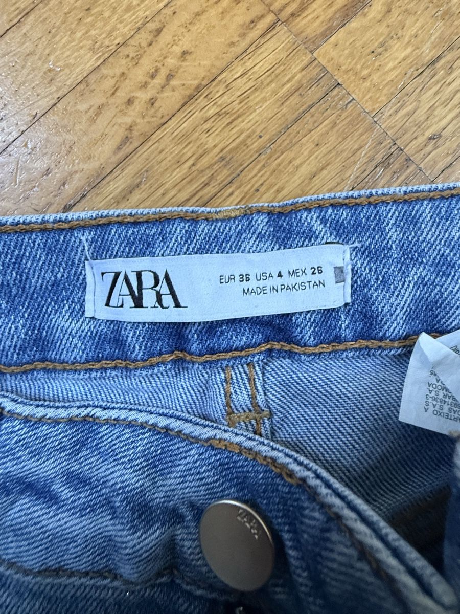 Zara Jeans: Zara flared Jeans, size 36 – Nuovo (secondo la descrizione) da Wädenswil venduto da BebaGlow 3