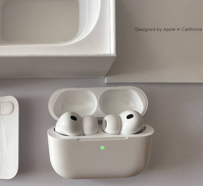 Casques audio: Apple AirPods Pro 3rd Generation – D'occasion à Walliswil b.Wangen par Swiss-Trading-Bros 1