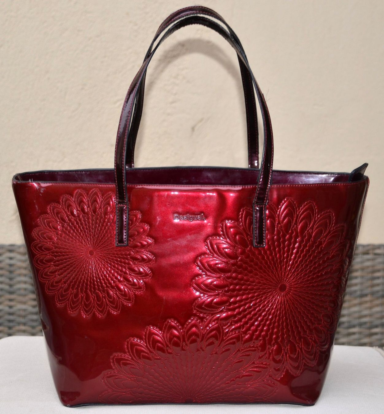 Desigual Taschen für Damen: Tasche / sac Desigual rouge / Rot – Gebraucht aus Collonges von arashee