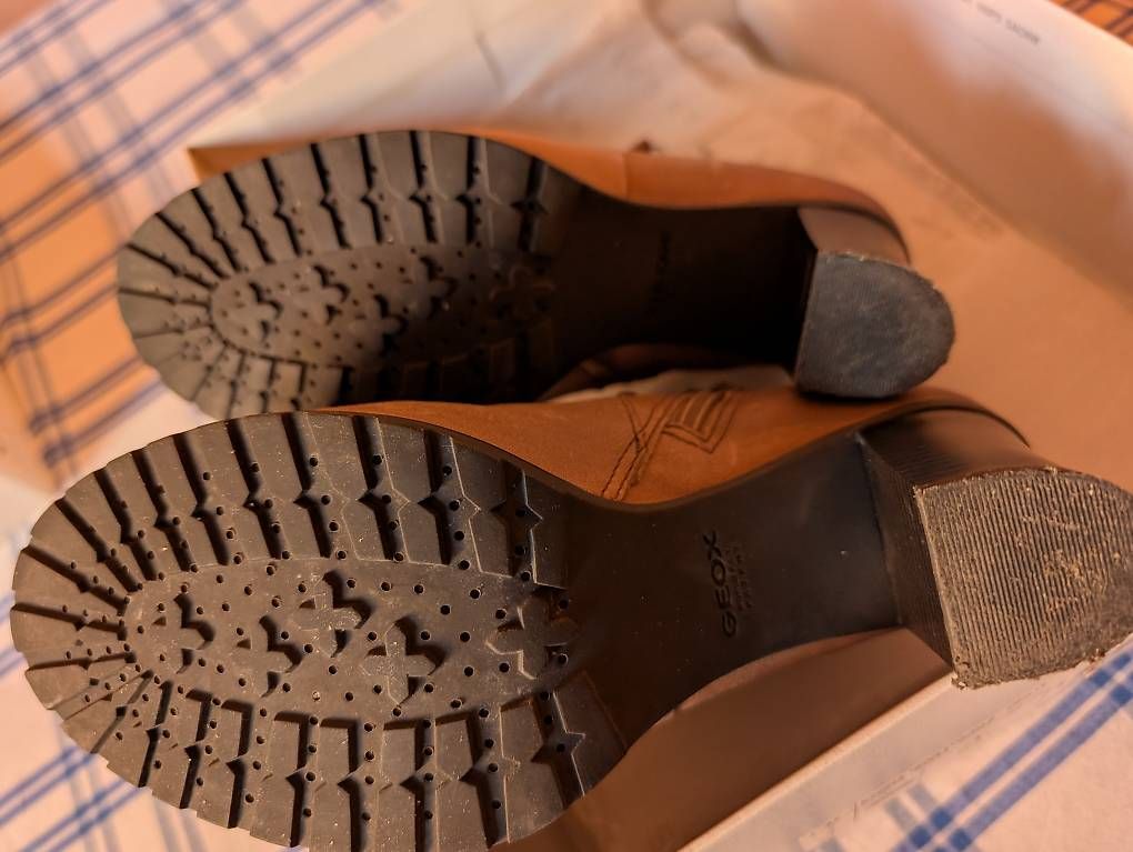 Chaussures femmes: Geox Trish stivale b – D'occasion à Novazzano par mar_sx9c 1