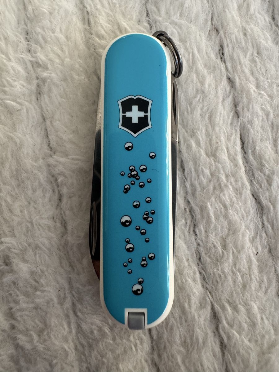 Victorinox Coltelli tascabile: Victorinox classic Blob 2012 – Nuovo e nell'imballaggio originale da Hergiswil NW venduto da wert721 1