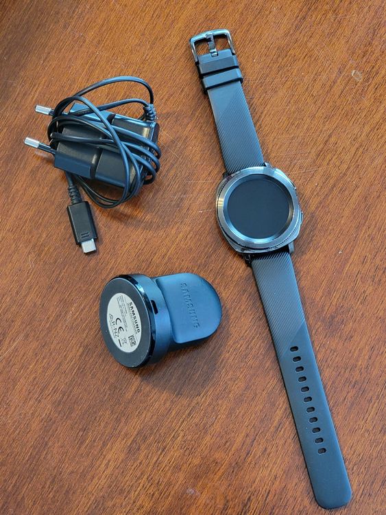 Samsung Gear Sport SMR600 Smartwatch 50m Water Resistant Kaufen auf