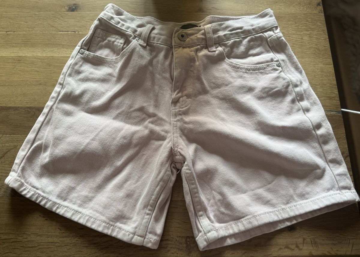 Jeans: Light Pink Denim Shorts  - Size Small – Usato da Mühlethurnen venduto da ona_lyh6