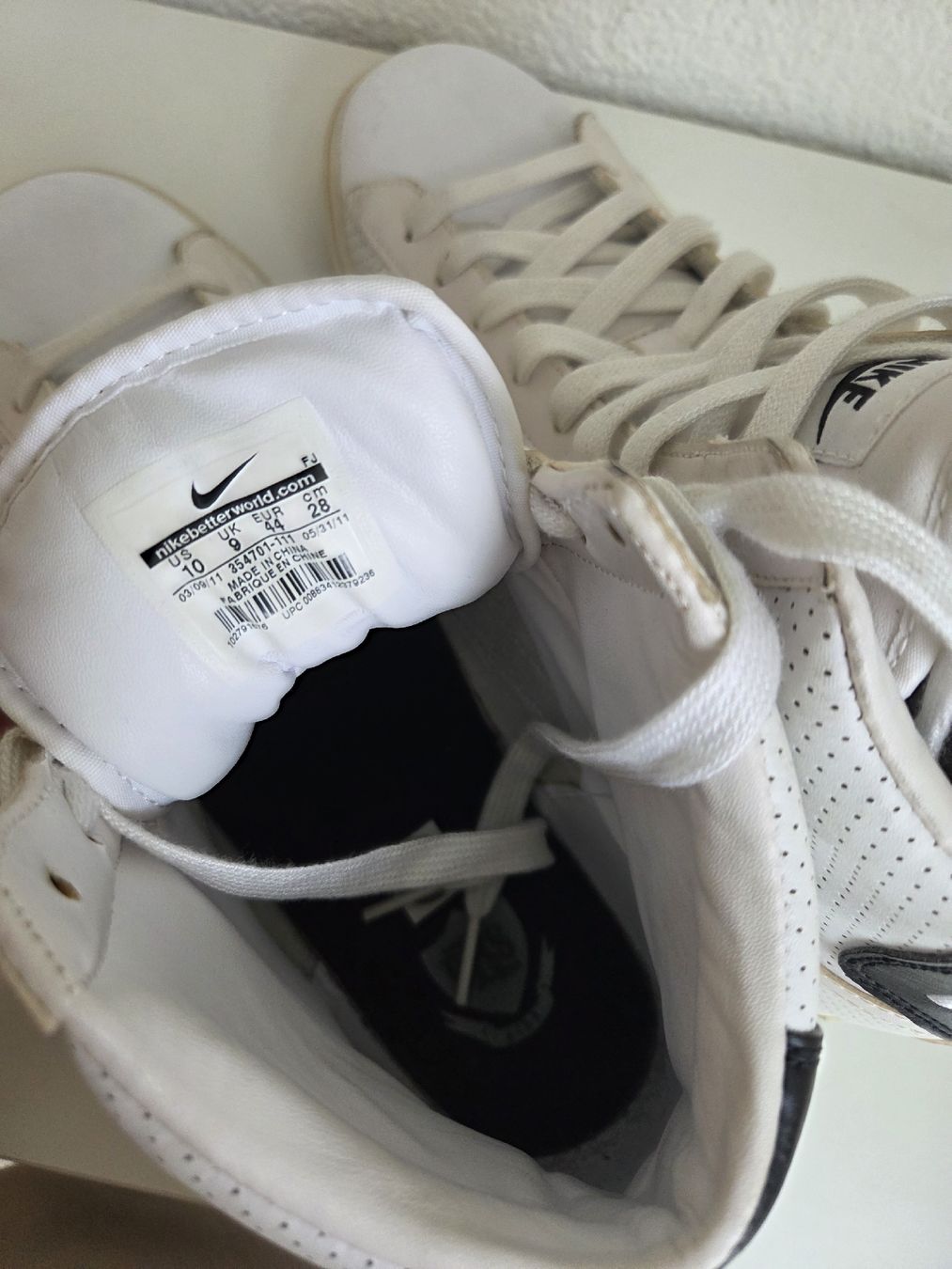 Nike Scarpe da uomo: NIKE Toki Premium High, weiss, EUR 44 – Nuovo (secondo la descrizione) da Baden venduto da TA2222 1