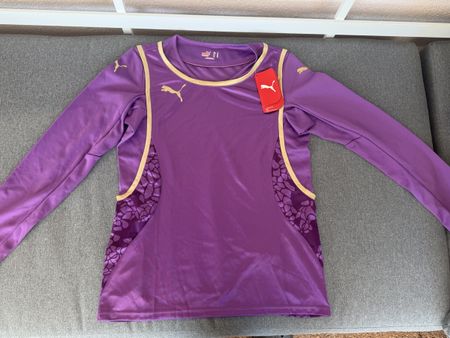 Puma Sportshirt Lila Gold Gr. M Neu mit Etikett