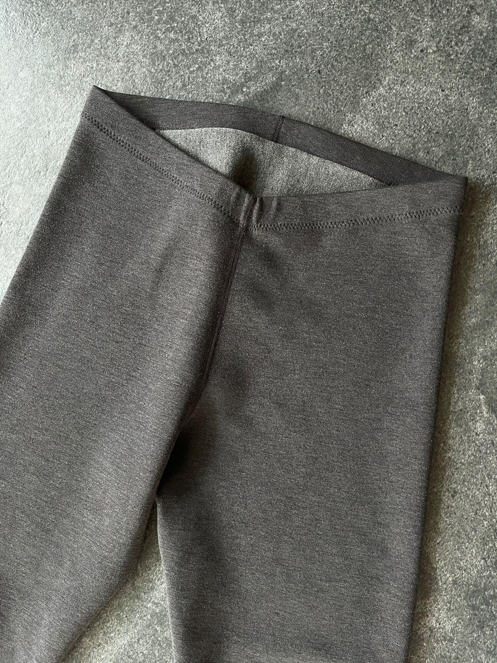 Pantaloni: Damen Thermohose - Größe M – Usato da Kilchberg ZH venduto da Simple.Life 1