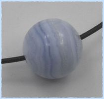Chalcedon (blau gebändert) ca 25mm, Lederkette, 925 Silber