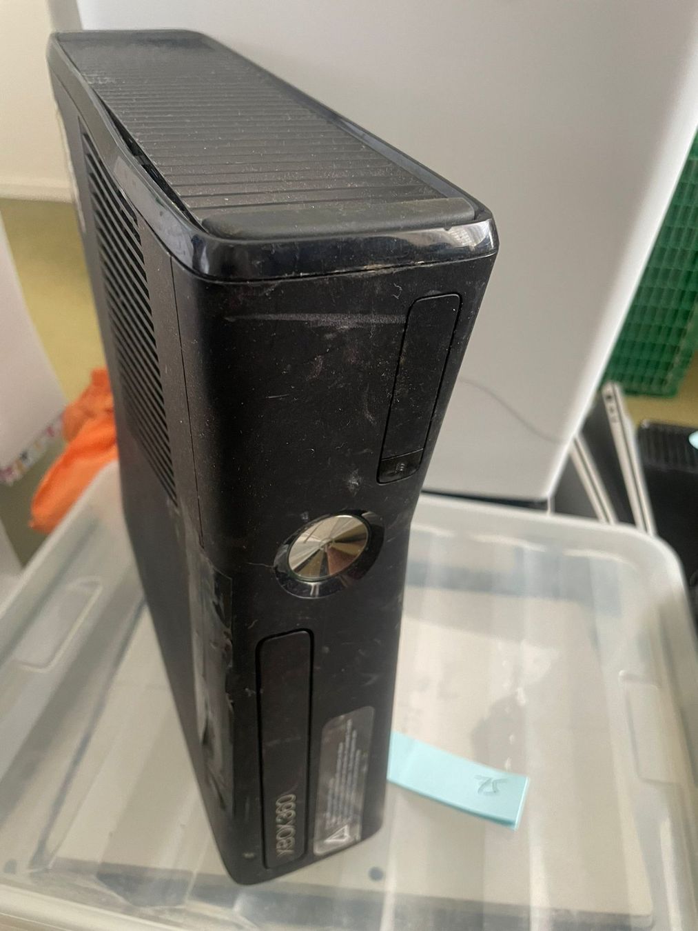 Microsoft Console: Microsoft Xbox 360 Konsole – Usato da Olten venduto da HoYa01