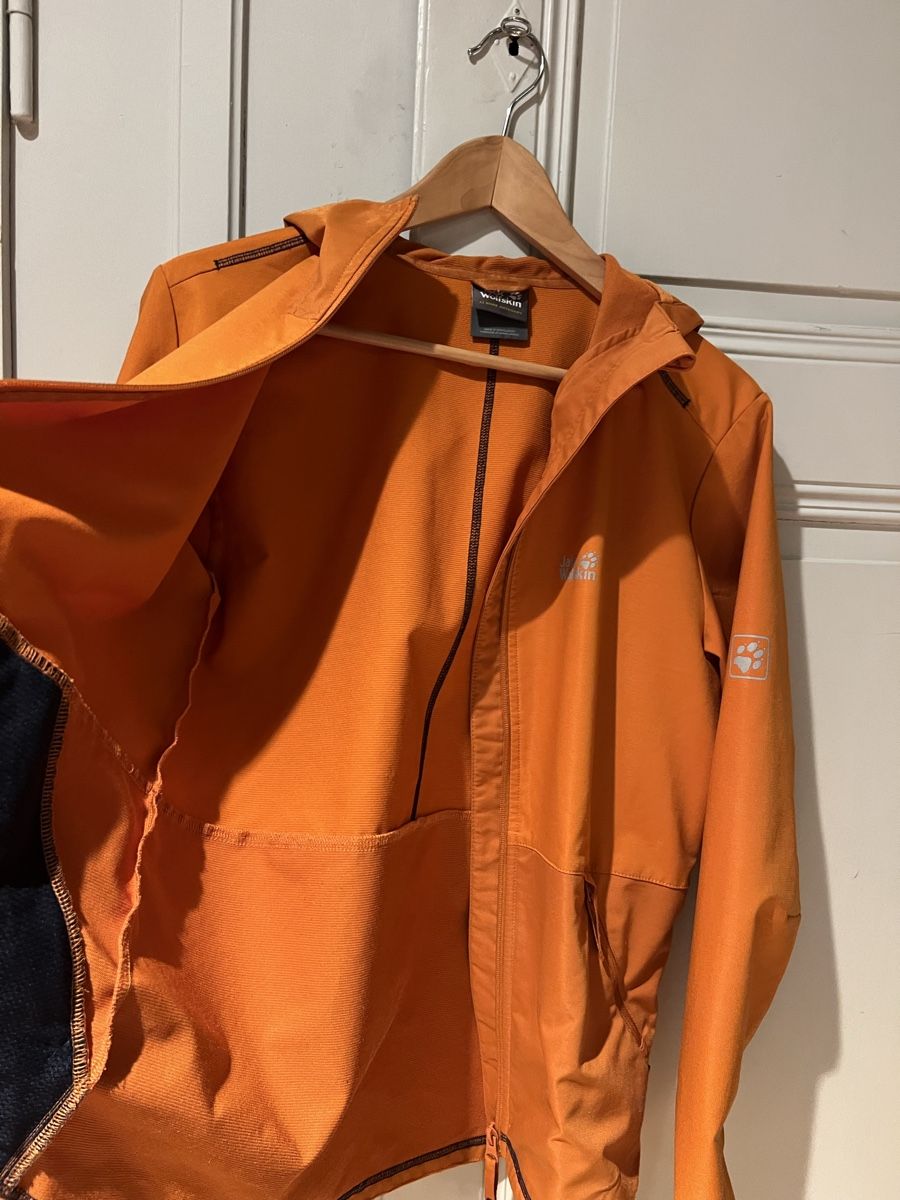 Jack Wolfskin Vestes: Top Jack Wolfskin Windstopper – D'occasion à Bern par Recyclereuserefuse 2
